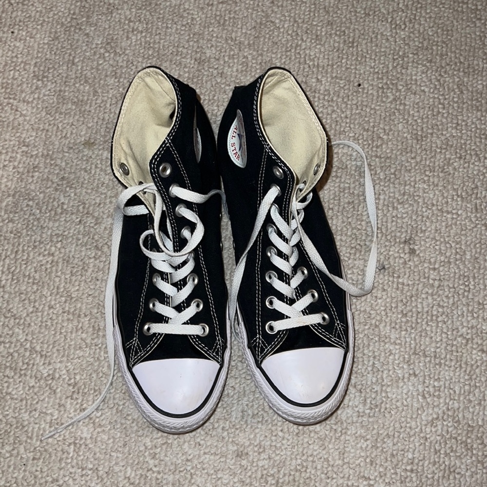 Converse Black White